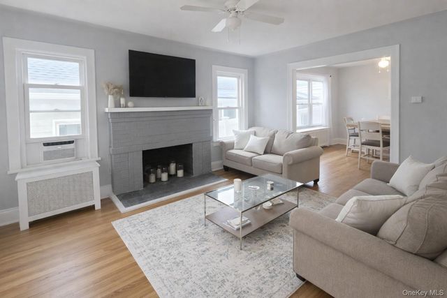 25 Alabama Street, Long Beach, NY 11561