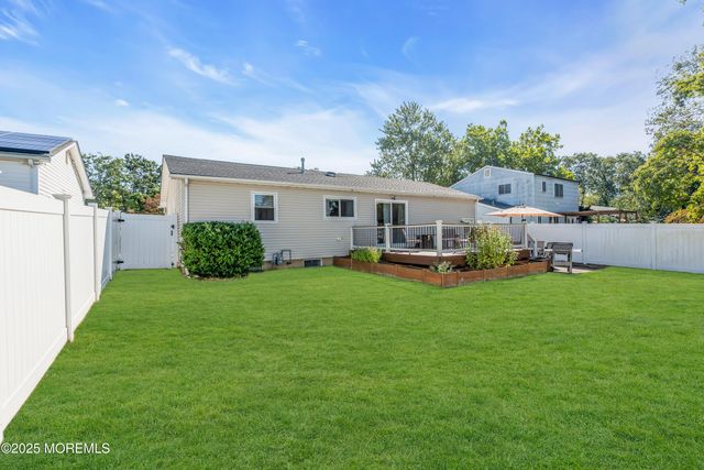 542 California Avenue, Brick, NJ 08724