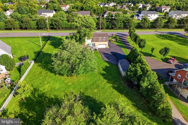 414 LOWER STATE RD, North Wales, PA 19454