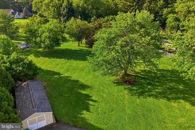 414 LOWER STATE RD, North Wales, PA 19454