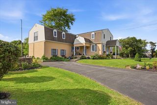 414 LOWER STATE RD, North Wales, PA 19454
