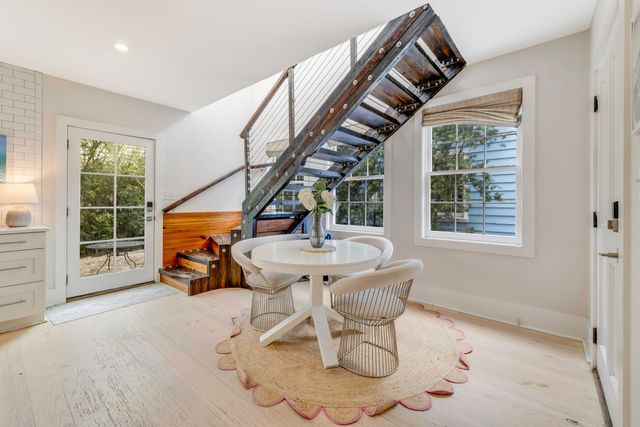 33 Bogard Street, Charleston, SC 29403