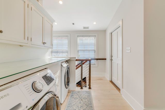 33 Bogard Street, Charleston, SC 29403