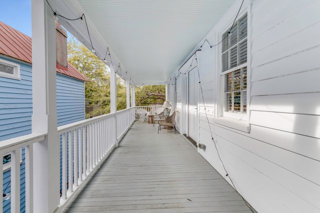 33 Bogard Street, Charleston, SC 29403