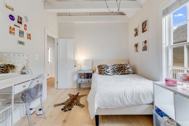 33 Bogard Street, Charleston, SC 29403