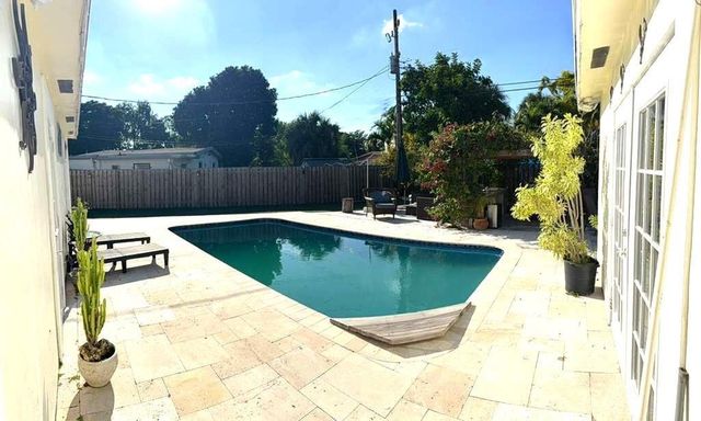 1313 NW 58th Avenue, Margate, FL 33063