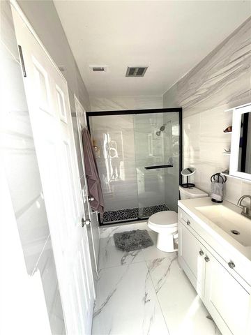 1313 NW 58th Avenue, Margate, FL 33063