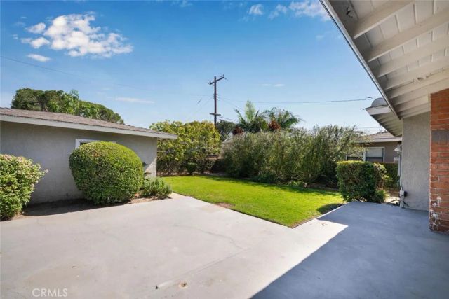 2154 N Studebaker Road, Long Beach, CA 90815