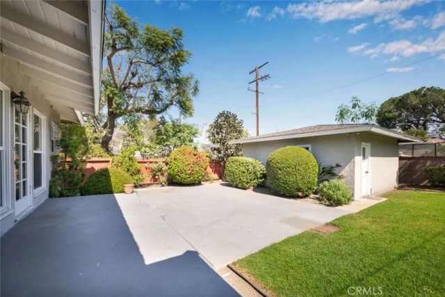 2154 N Studebaker Road, Long Beach, CA 90815