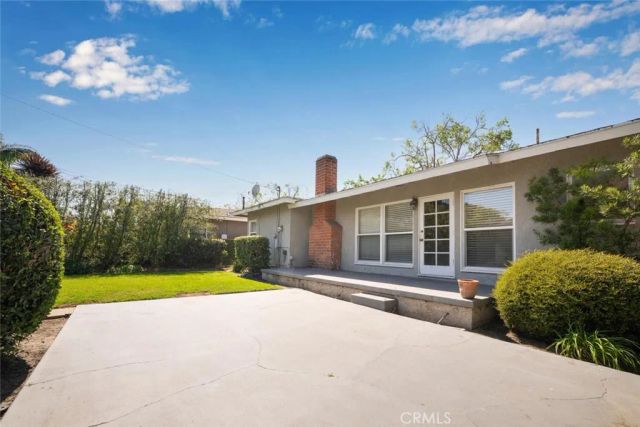 2154 N Studebaker Road, Long Beach, CA 90815