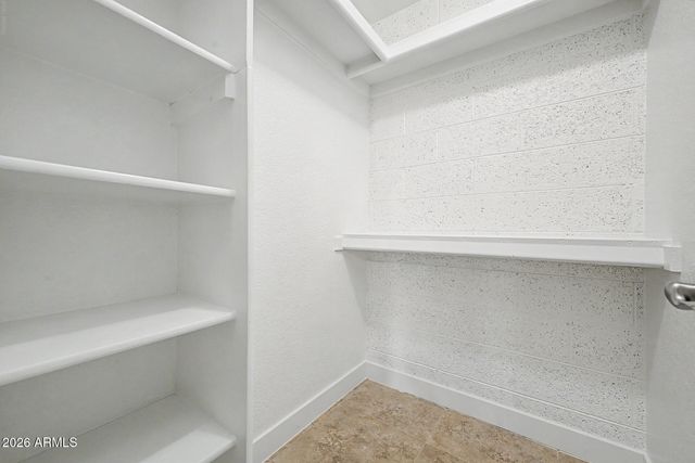316 W HONONEGH Drive 6, Phoenix, AZ 85027