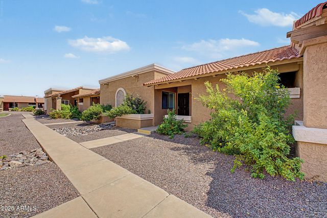 316 W HONONEGH Drive 6, Phoenix, AZ 85027