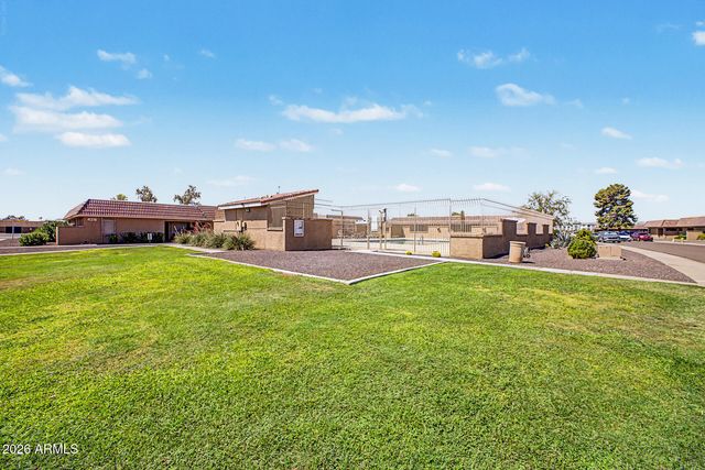 316 W HONONEGH Drive 6, Phoenix, AZ 85027