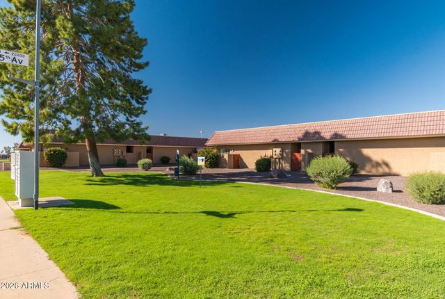 316 W HONONEGH Drive 6, Phoenix, AZ 85027