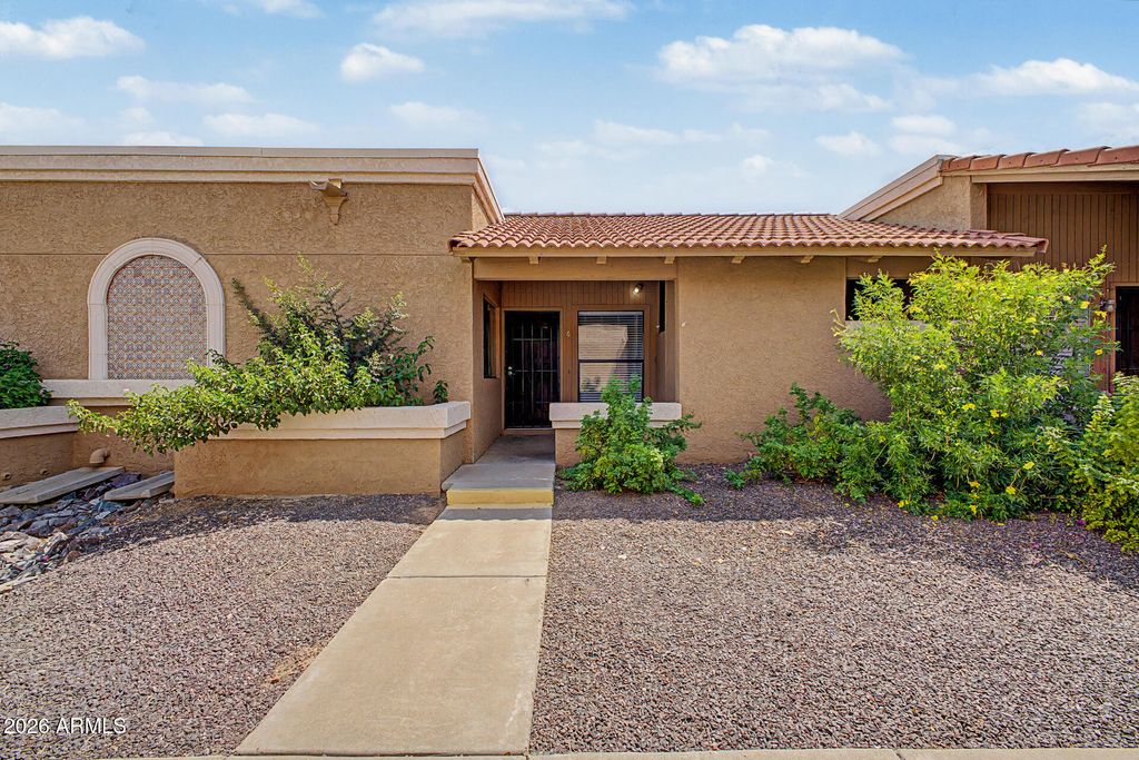316 W HONONEGH Drive 6, Phoenix, AZ 85027