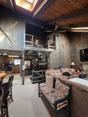 26 North Wind Road, Wilmington, VT 05363