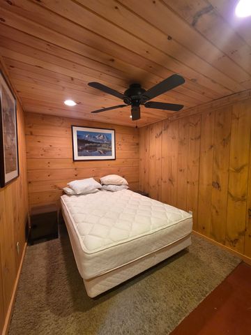 26 North Wind Road, Wilmington, VT 05363