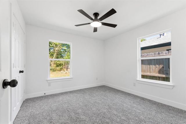 5711 Thrush Drive, Houston, TX 77033