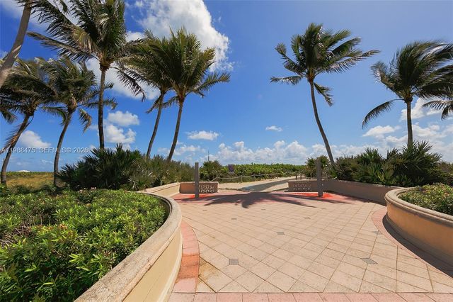 7330 Ocean Ter 20-C, Miami Beach, FL 33141