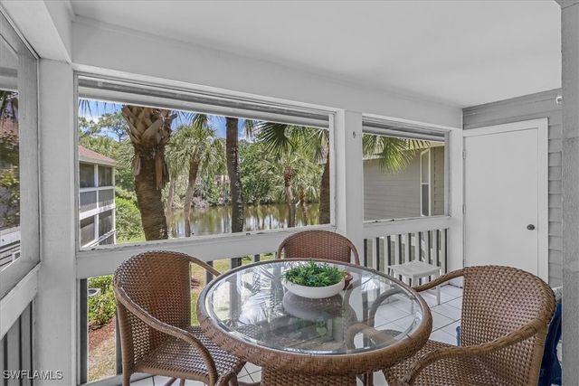 660 Wiggins Bay DR B21, Naples, FL 34110