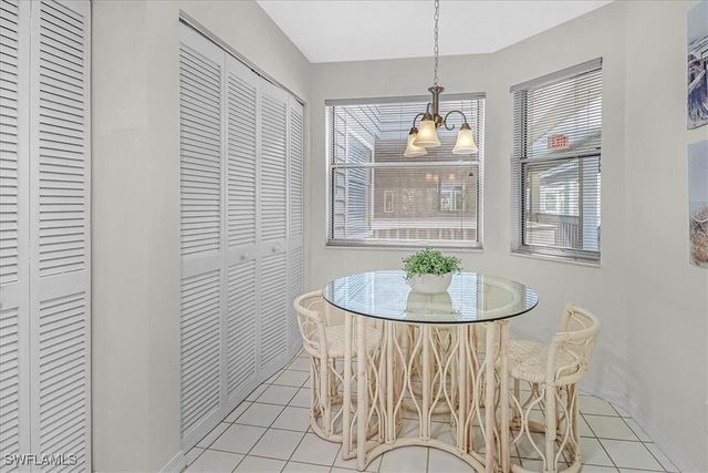 660 Wiggins Bay DR B21, Naples, FL 34110