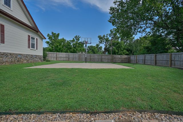 1010 Janssen Avenue, Mena, AR 71953