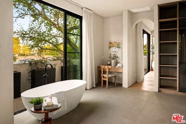 5344 Oak Park Avenue, Encino (los Angeles), CA 91316