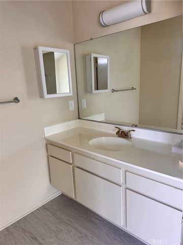 2517 Florida 7, Huntington Beach, CA 92648