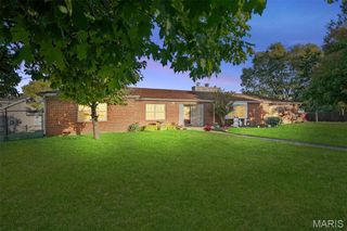 12205 Bellefontaine Road, St Louis, MO 63138
