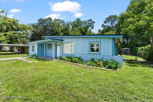 1629 LOUVRE Drive, Jacksonville, FL 32221