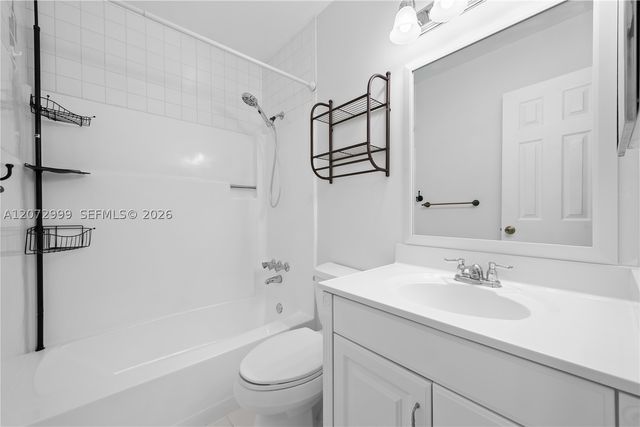 10370 NW 20th Ct, Sunrise, FL 33322