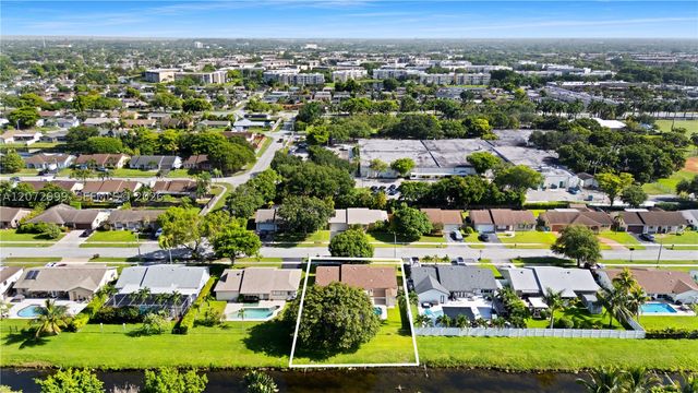 10370 NW 20th Ct, Sunrise, FL 33322