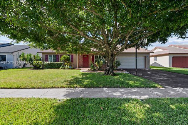 10370 NW 20th Ct, Sunrise, FL 33322