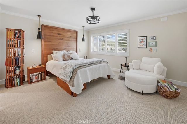 28828 Loretta Lane, Canyon Country, CA 91387
