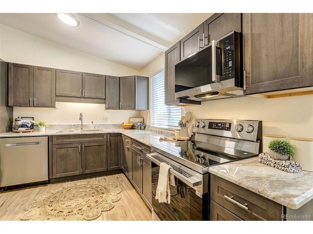 6508 Gambol Quail Dr, Colorado Springs, CO 80918
