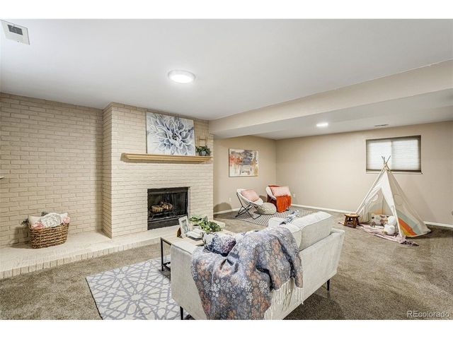 6508 Gambol Quail Dr, Colorado Springs, CO 80918