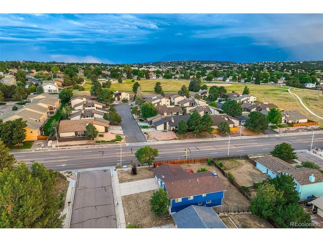6508 Gambol Quail Dr, Colorado Springs, CO 80918
