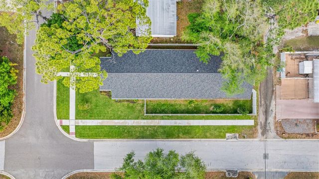 494 39TH AVENUE N, St Petersburg, FL 33704