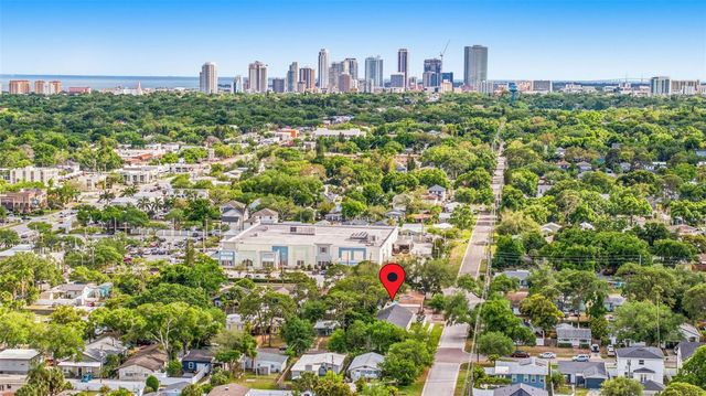 494 39TH AVENUE N, St Petersburg, FL 33704