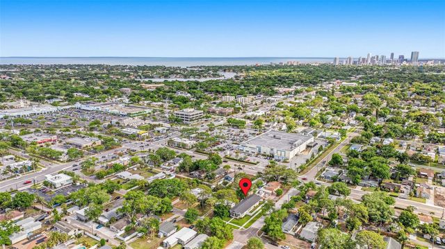 494 39TH AVENUE N, St Petersburg, FL 33704