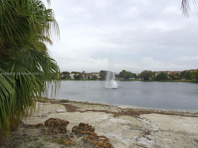 9359 N Fontainebleau Boulevard F109, Miami, FL 33172