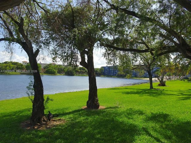 9359 N Fontainebleau Boulevard F109, Miami, FL 33172