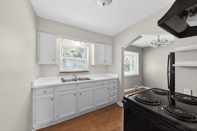 417 Elm Street, Delhi Twp, OH 45238
