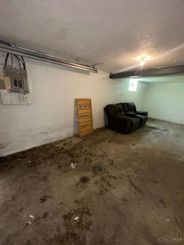 417 Elm St, Cincinnati, OH 45238