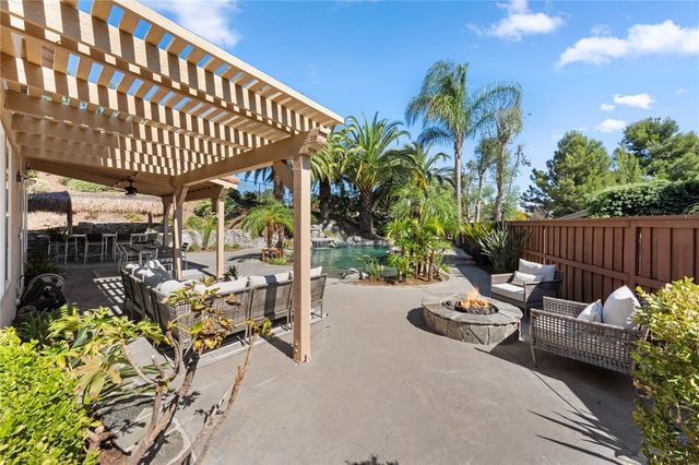 31465 Inverness Court, Temecula, CA 92591