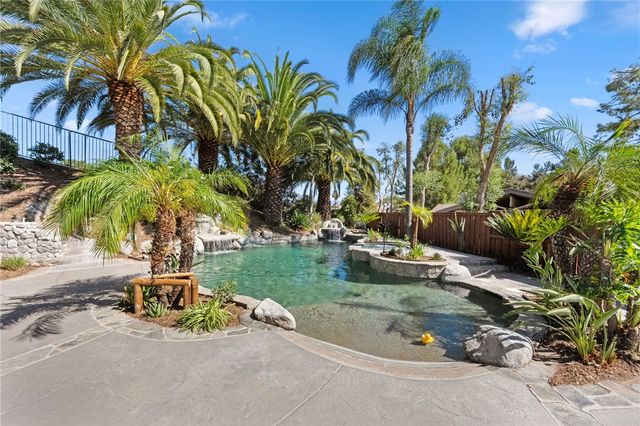 31465 Inverness Court, Temecula, CA 92591