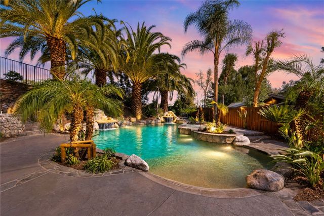 31465 Inverness Court, Temecula, CA 92591