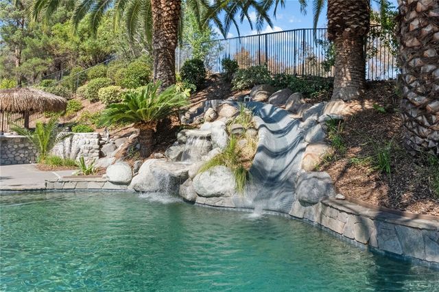 31465 Inverness Court, Temecula, CA 92591