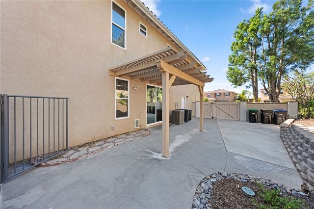 31465 Inverness Court, Temecula, CA 92591
