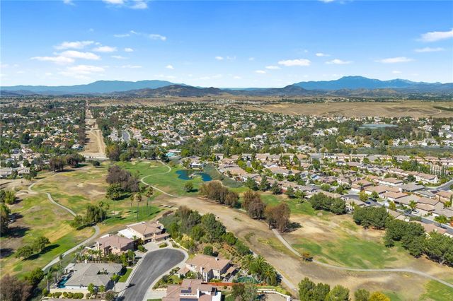 31465 Inverness Court, Temecula, CA 92591